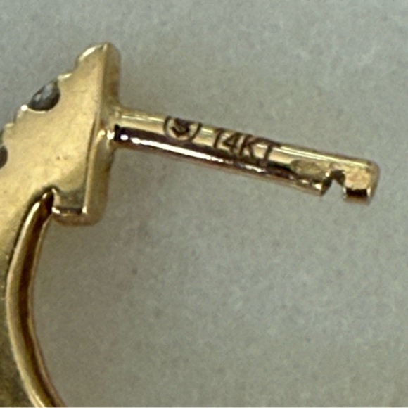 14k gold 💎diamond💎 spike huggie hoops - Picture 10 of 14